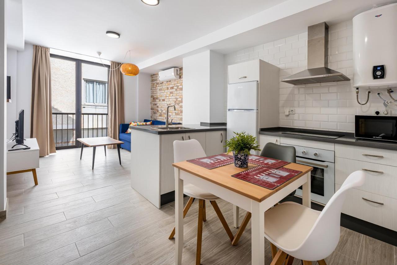 La Trinidad Suites Фуэнхирола Экстерьер фото