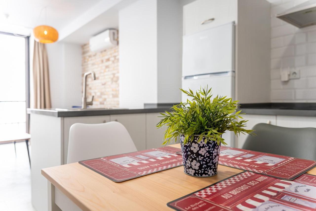 La Trinidad Suites Фуэнхирола Экстерьер фото
